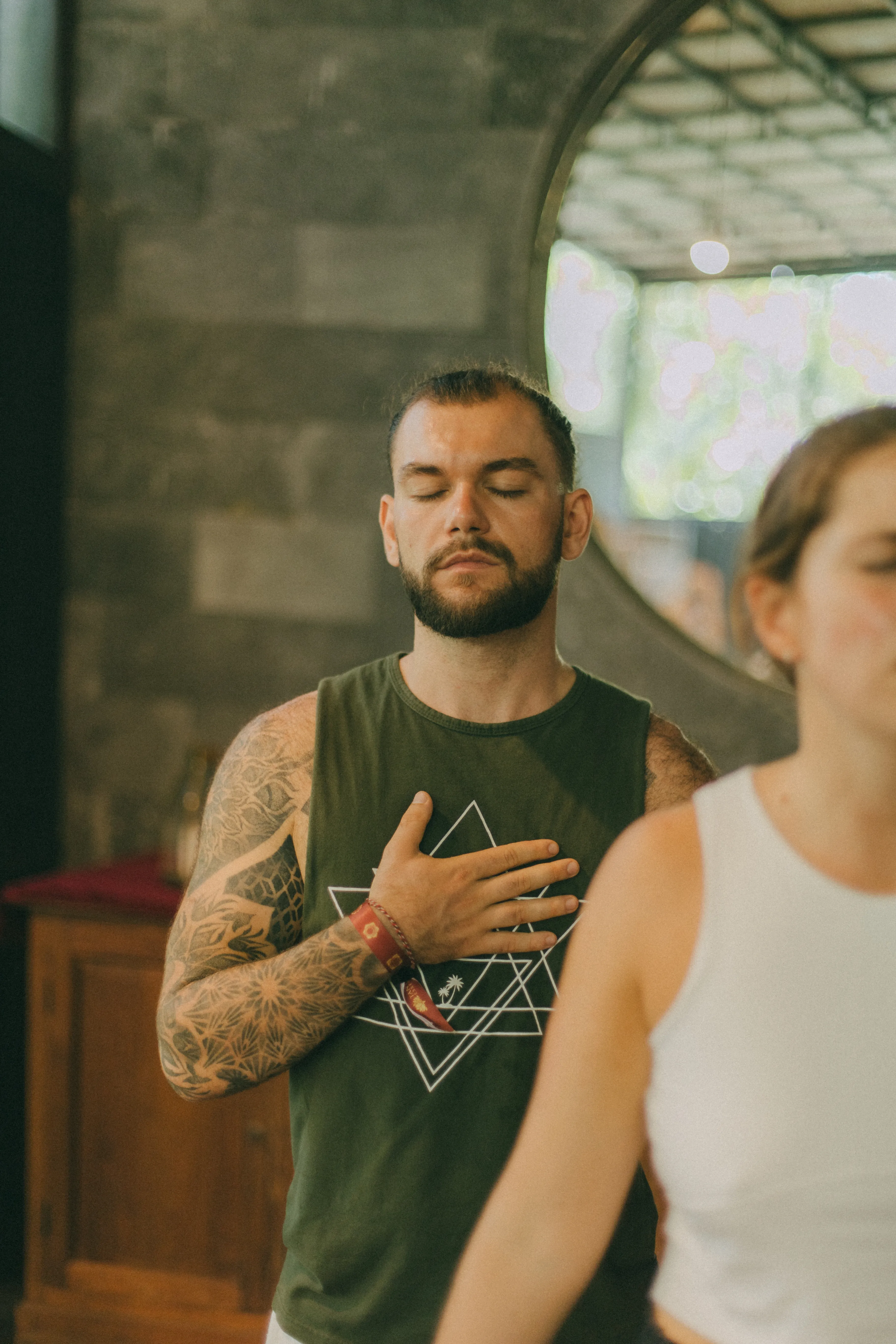 Verkörperung und Transformation — Joshua Sting